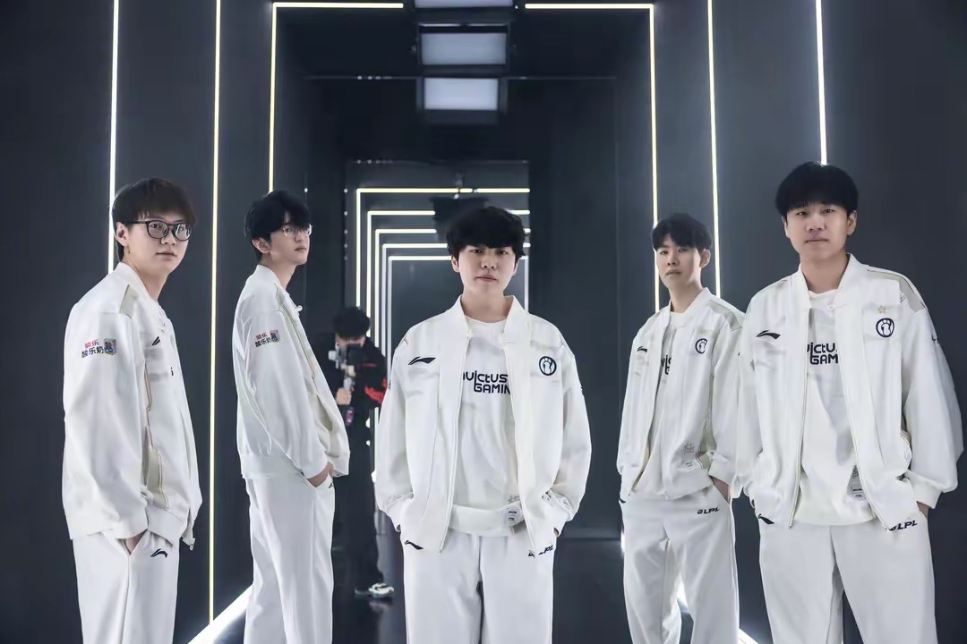 枪火与策略 枪火与策略